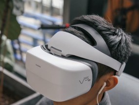 华为VR2眼镜测评（一站式虚拟现实解决方案）