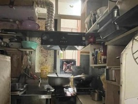 小面馆没有油烟机如何处理（解决小面馆无油烟机问题的实用方法）