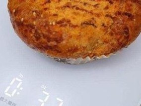 电子秤显示器碰掉了怎么办（保护和修复电子秤显示器的关键方法）