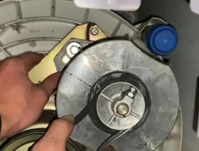 小天鹅洗衣机不排水的原因及维修办法分析（小天鹅洗衣机不排水可能出现的问题及解决方法）