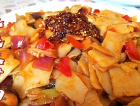 电饭煲凉皮不成形解决办法（怎样让电饭煲煮出完美的凉皮）