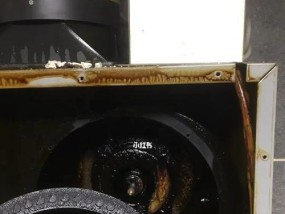 如何清洗已经油了的油烟机（轻松解决油烟机油垢问题）