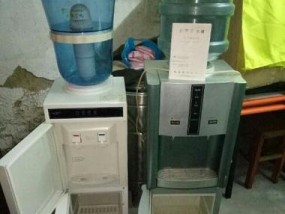 饮水机断了怎么修理（解决饮水机故障的有效方法）