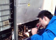 电冰箱维修（掌握电冰箱维修的思路）
