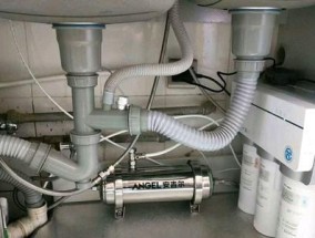 净水器安装指南（简单易行的净水器安装步骤）