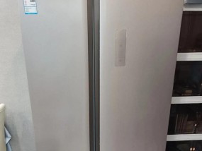 冰箱坏了怎么修好（简单方法让冰箱焕然一新）