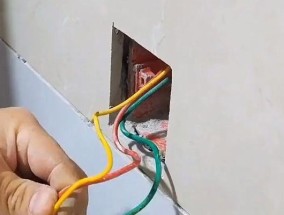 冰柜插座接线方法及注意事项（保证安全使用冰柜的电源插座）