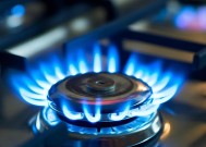 燃气灶突然熄火了怎么办？可能原因有哪些？