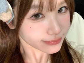 对眼拍照模板手机拍摄方法是什么？