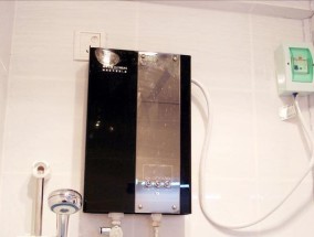 如何正确清洗直排热水器（简单易行的方法让你的热水器更持久）