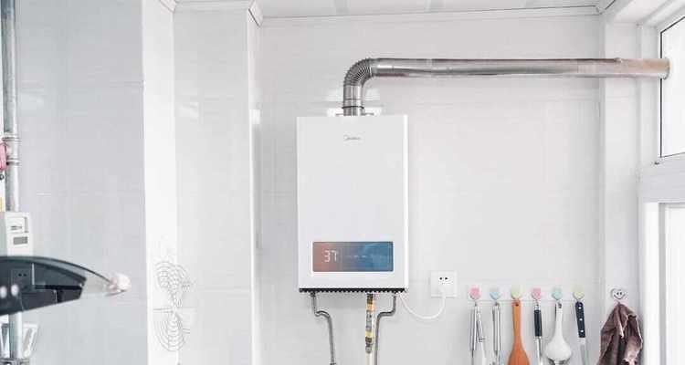 热水器不加热还漏水（解决热水器不加热问题）  第1张