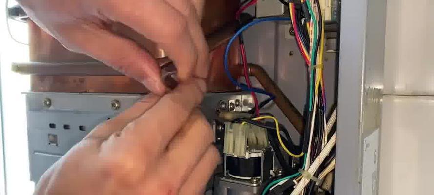 解决威能热水器F29故障的方法（排除F29故障的有效措施）  第1张