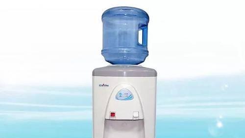智能饮水机漏水故障及修复方法（如何解决智能饮水机漏水问题）  第1张