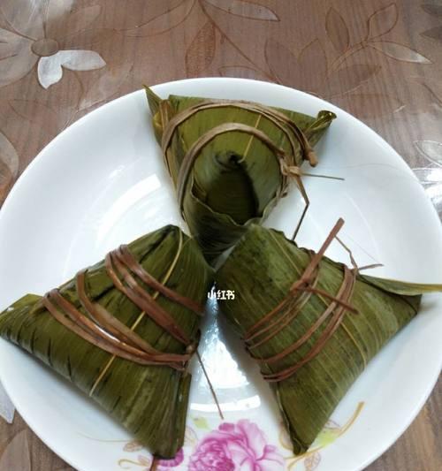 粽子包法详细图解教程（手把手教你包出美味可口的粽子）  第1张