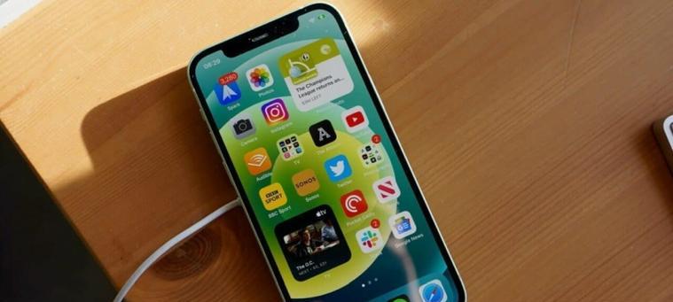 如何用iPhone12更改个人热点名称（教你轻松自定义个人热点名称）  第1张