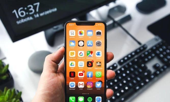 从旧iPhone轻松迁移到新iPhone的数据传输方法（使用iCloud快速）  第1张