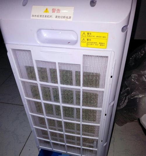 大冰柜风扇响声大修理攻略（解决大冰柜风扇响声问题的实用技巧）  第1张