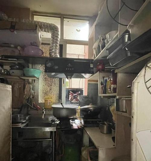 小面馆没有油烟机如何处理（解决小面馆无油烟机问题的实用方法）  第1张