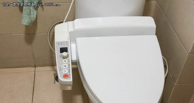 马桶盖安装步骤详解（学会正确安装马桶盖）  第1张