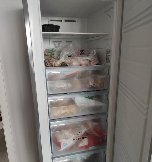 连体冰柜搬迁的方法与注意事项（如何安全有效地搬迁连体冰柜）  第3张