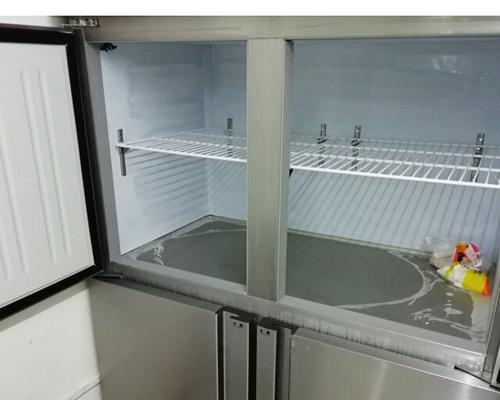 酒店厨房四门冰柜故障代码解析（故障代码排查方法及维修指南）  第3张