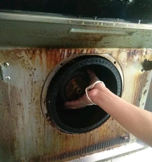 如何正确清洗家里的油烟机（打造清新健康的厨房环境）  第2张