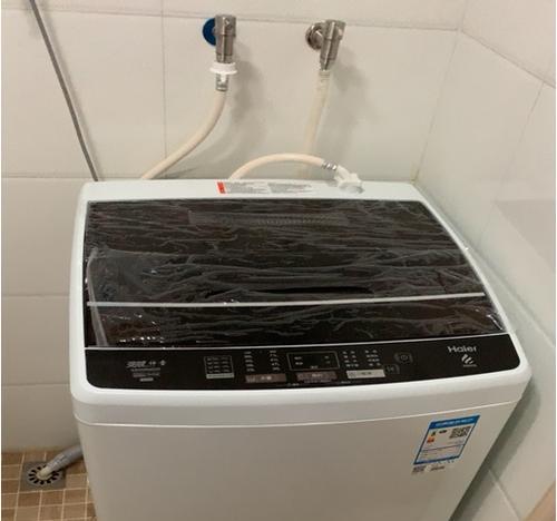 电脑进水后的应急处理方法（保护电脑设备的关键措施）  第3张