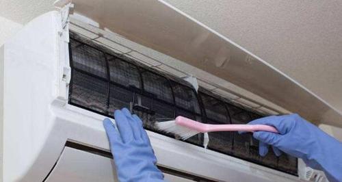 如何解决空调冒泡声音问题（降低空调噪音让室内更宜居）  第1张
