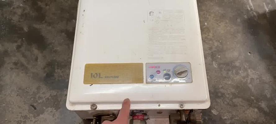 热水器打火不热的原因及解决办法（为什么热水器打火后水温仍然不热）  第3张