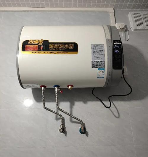 电热水器能否同时加热和洗澡（探索电热水器的加热能力和使用方式）  第2张
