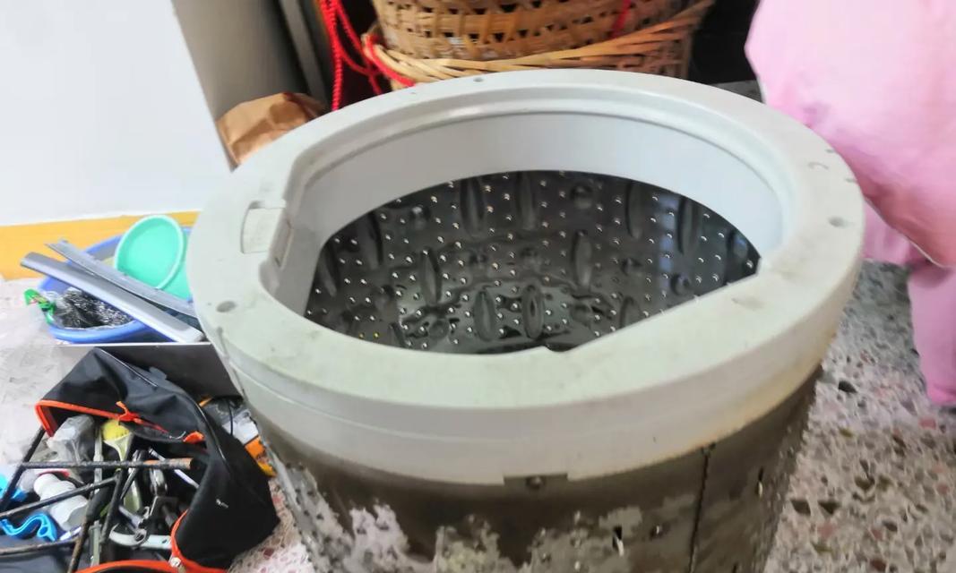 如何清洗自动洗衣机？清洗过程中需要注意哪些问题？  第2张