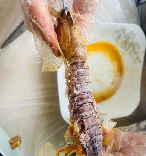 冰箱里海鲜味道怎么去除？有效去除异味的技巧有哪些？  第3张