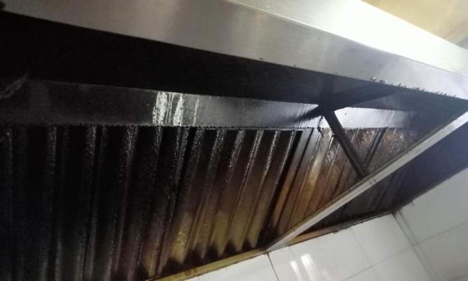 海宁工厂油烟机清洗方法？如何彻底清除油烟机污垢？  第2张
