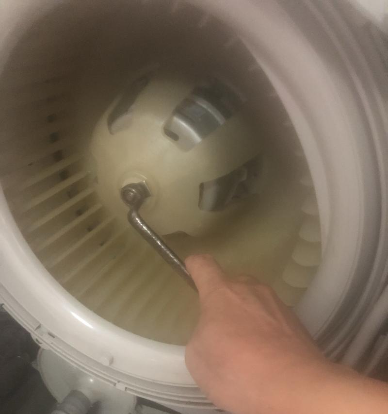 柜式空调滤网清洗方法是什么？多久需要清洗一次？  第2张
