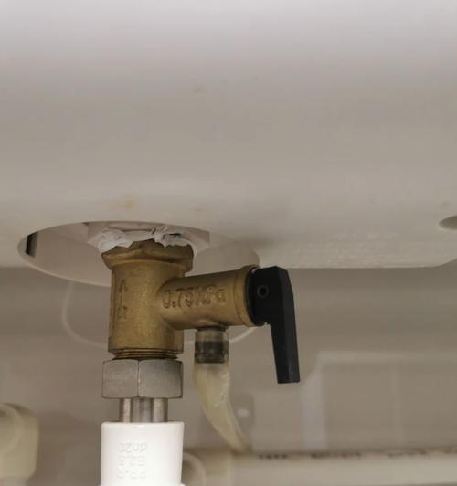 热水器水满后漏水怎么办？如何快速解决？  第3张