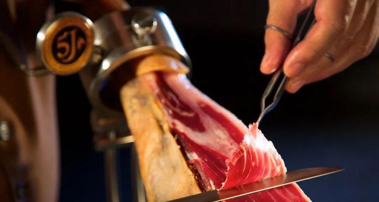 如何正确保存西班牙火腿？冰箱内最佳保存条件是什么？  第2张