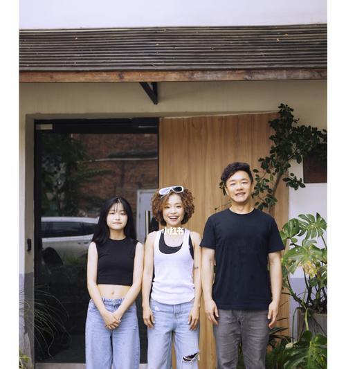 手机全家福如何在外面拍摄？拍摄技巧有哪些？  第1张