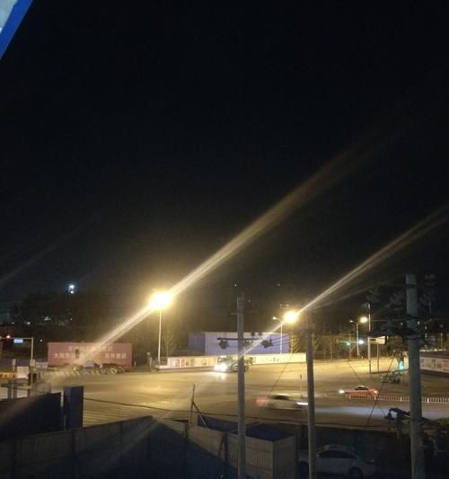 夜晚手机拍照灯光效果不佳如何调整？  第2张